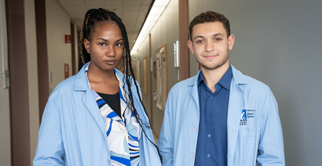 Summer Enrichment Program participants Sommy Eneje and Mehdi Kayi